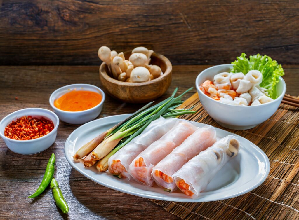 Cách làm chả giò tôm thịt ngon hình 5