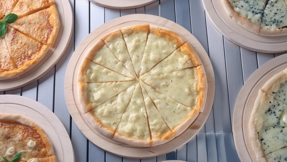 Tổng hợp các công thức bánh pizza độc đáo với mozzarella bào sợi 3-Putino-Food Tổng hợp các công thức bánh pizza độc đáo với mozzarella bào sợi