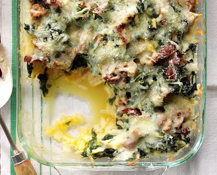 Bữa sáng tuyệt vời với món thịt hầm với phô mai Mozzarella và rau bina 1-Putino-Food Thịt hầm với phô mai Mozzarella và rau bina