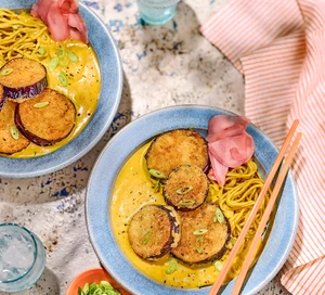 Mì Lentil với Sốt Cà Tím Katsu và Cà Tím Giòn