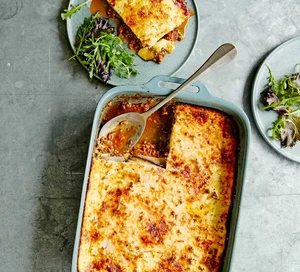 Món Mực Nướng Cực Ngon với Sốt Cà Chua và Phô Mai Mozzarella Putino