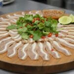 Hình ảnh gia công tai heo thái mỏng